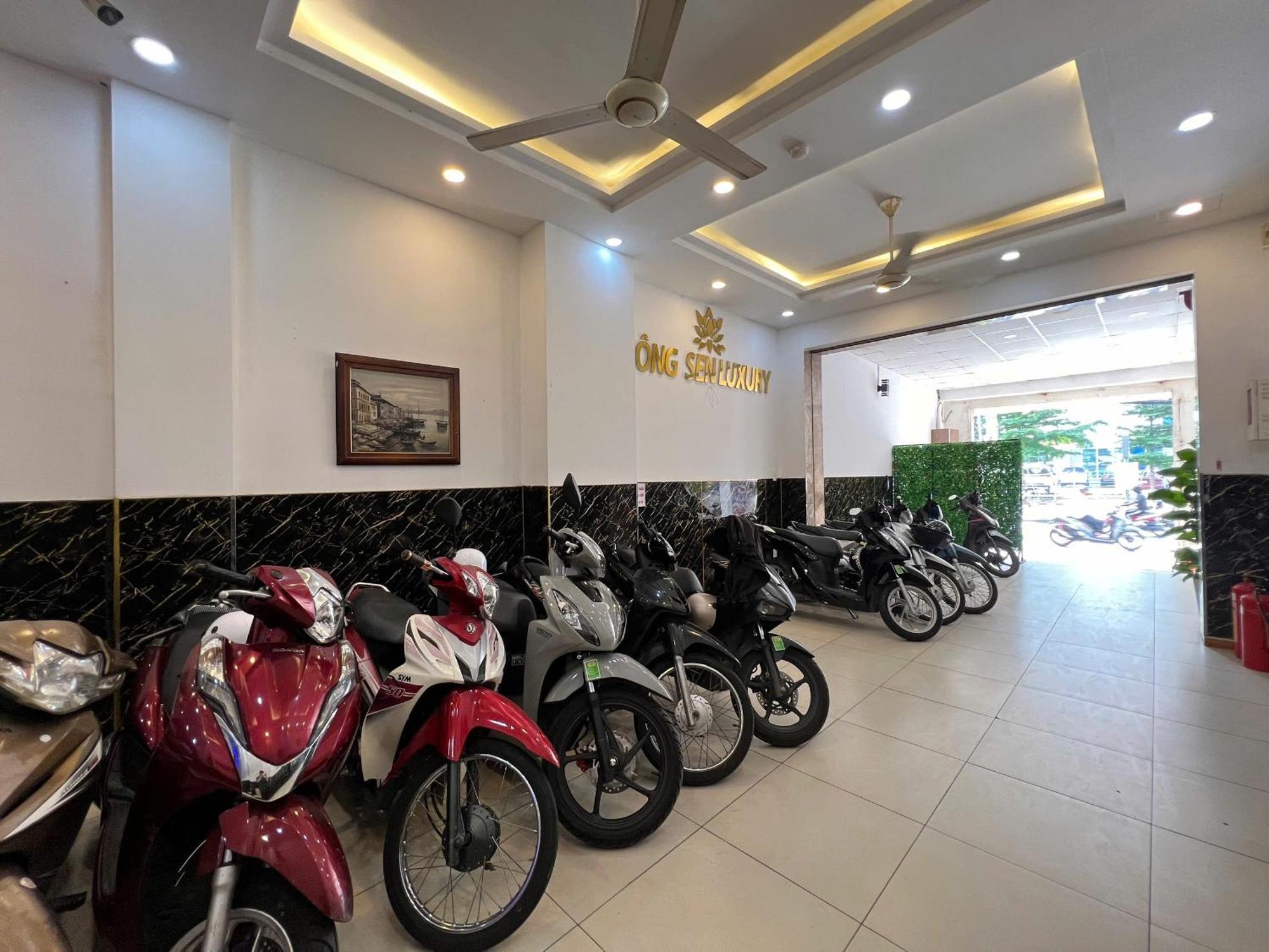 Nhu Y Hotel 호치민 외부 사진